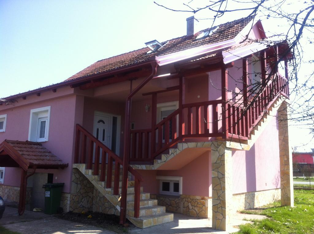 Apartman Anka Ratkovica Dış mekan fotoğraf