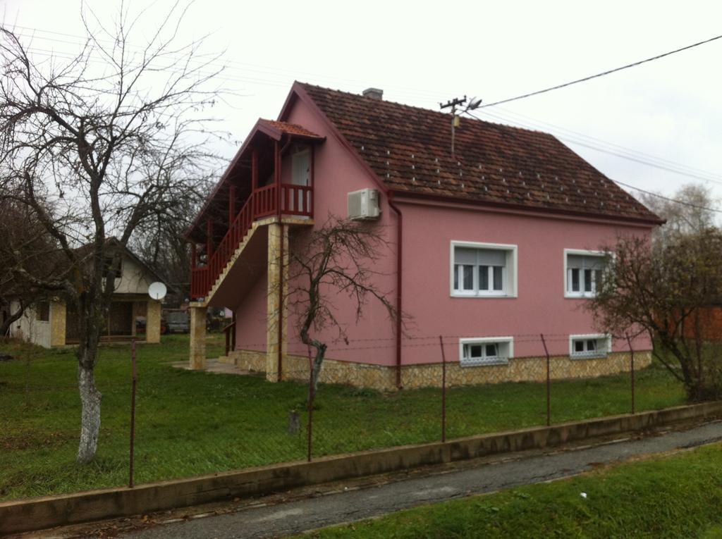 Apartman Anka Ratkovica Dış mekan fotoğraf